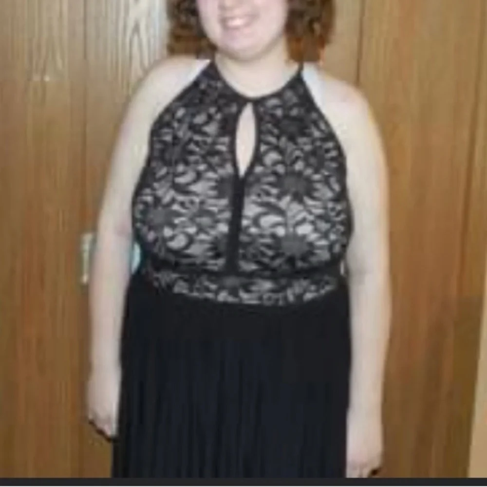 Davids Bridal Black Dress Size 18W - Picture 3 of 4